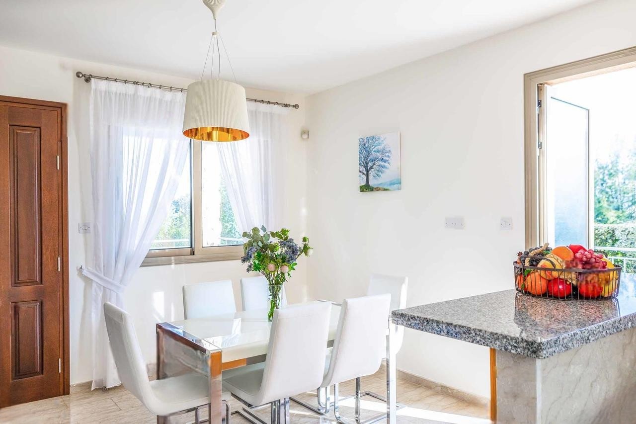 5 Bedroom House for Rent in Polis Chrysochous, Paphos District