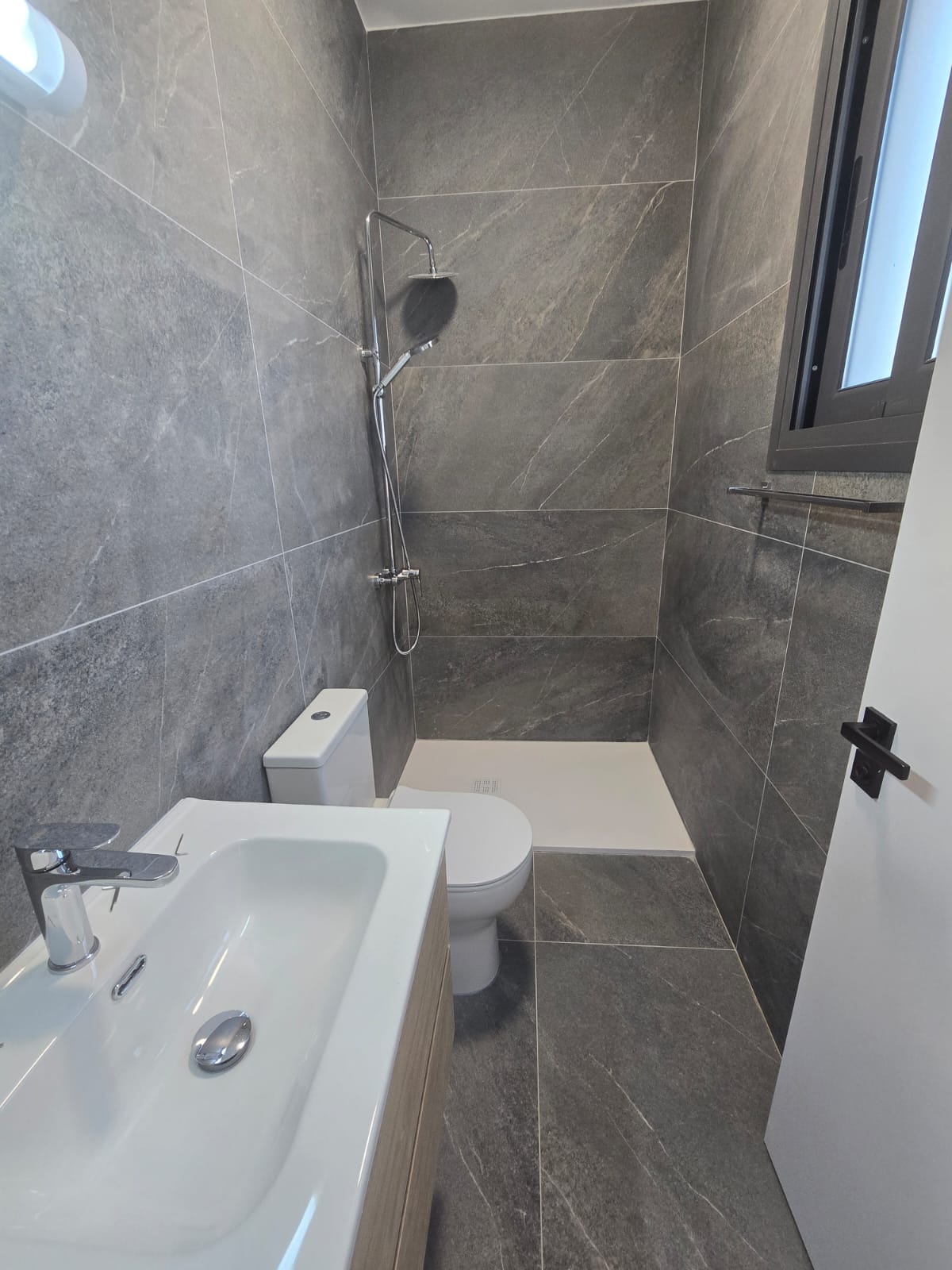 2 Bedroom Apartment for Rent in Limassol District