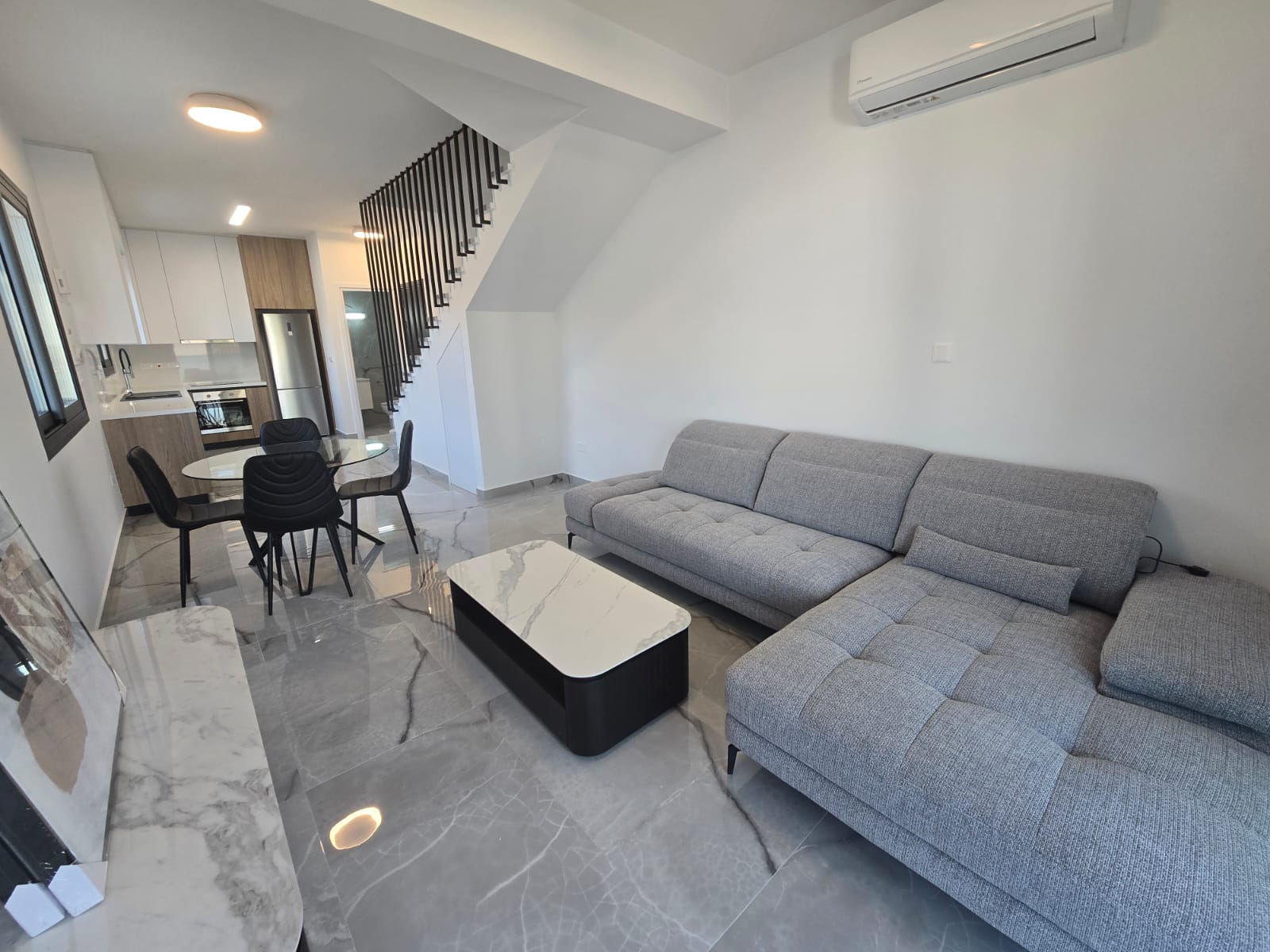 2 Bedroom Apartment for Rent in Limassol District