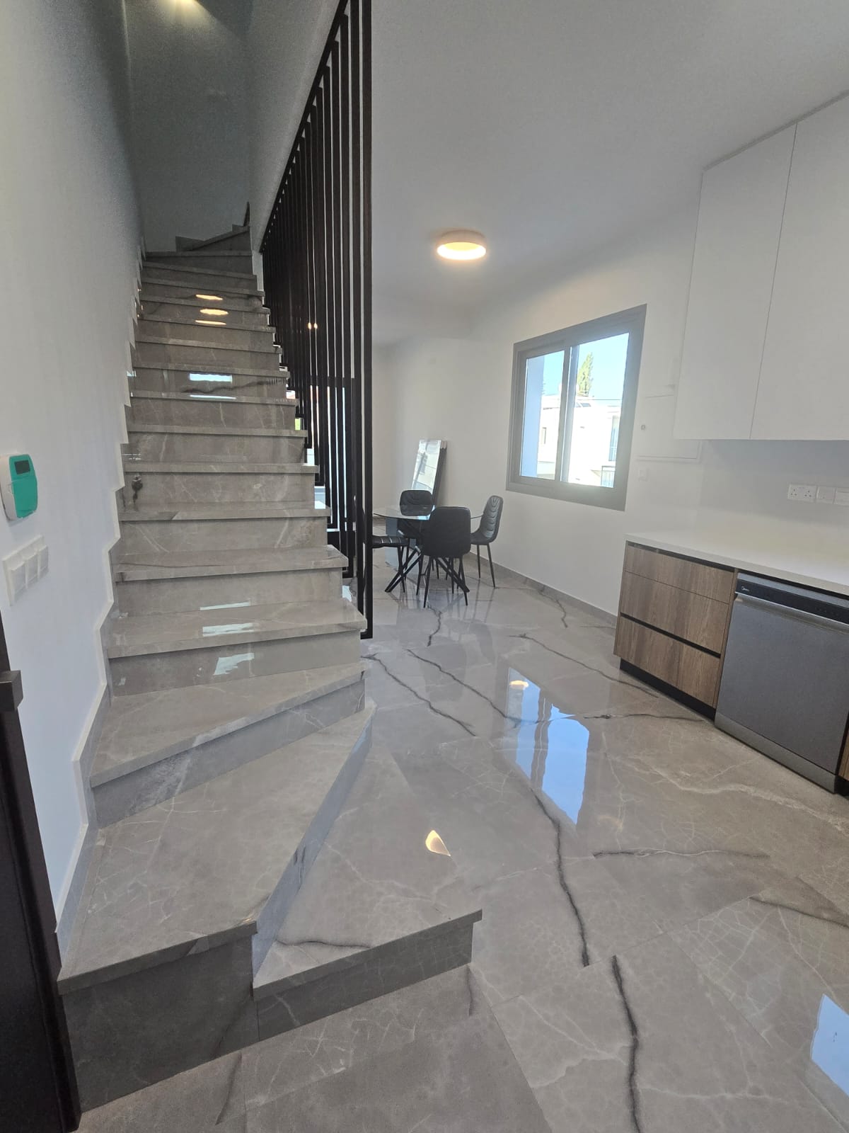 2 Bedroom Apartment for Rent in Limassol District