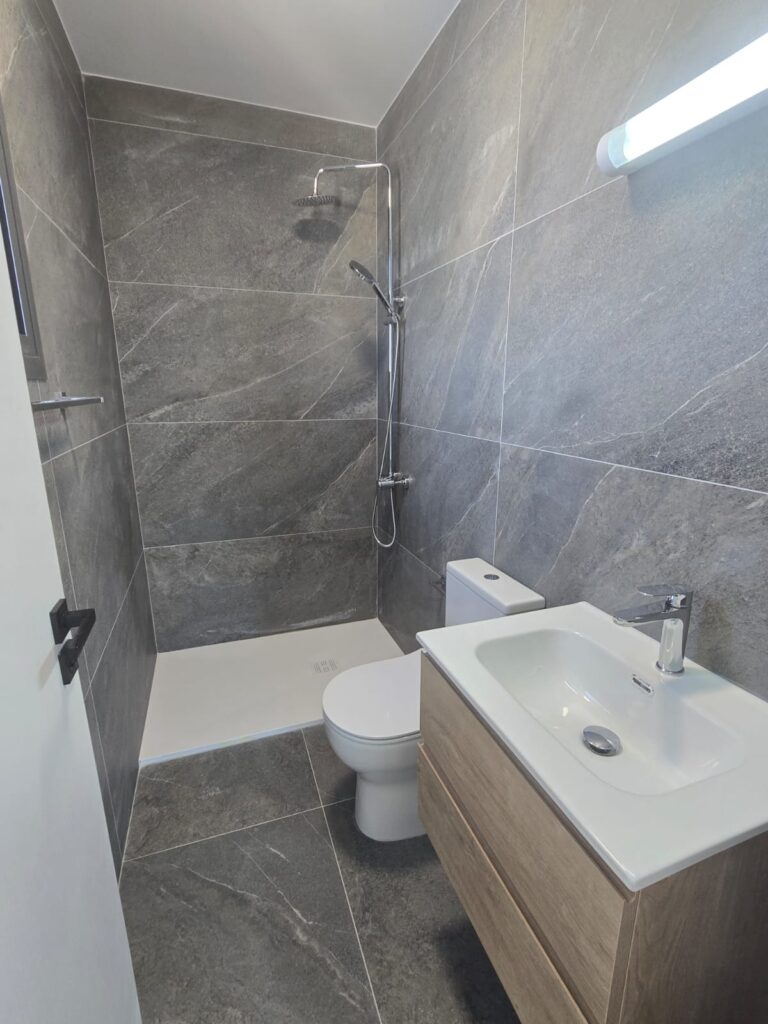 2 Bedroom Apartment for Rent in Limassol District