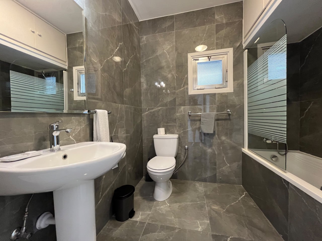 2 Bedroom Apartment for Rent in Limassol – Neapolis