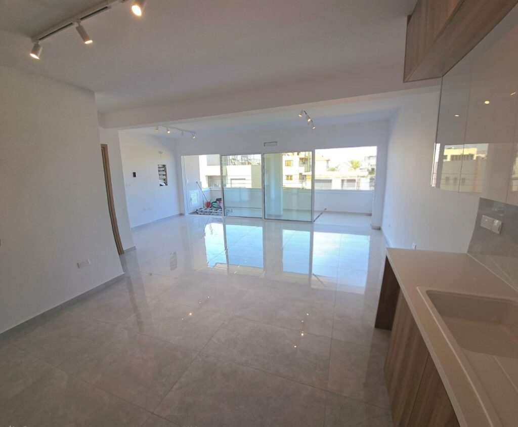 3 Bedroom Apartment for Rent in Kato Polemidia, Limassol District