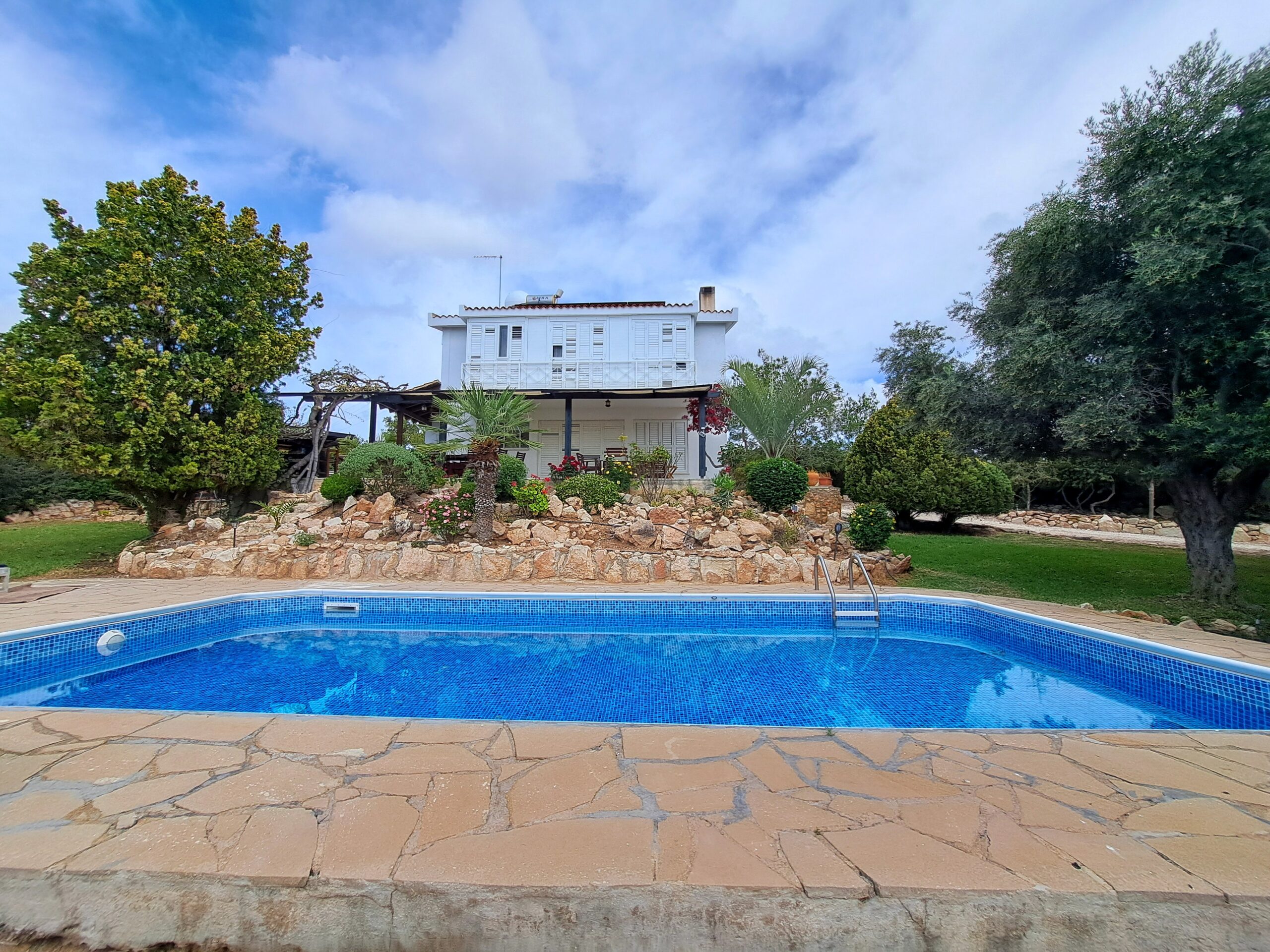 5 Bedroom House for Sale in Pegeia, Paphos District
