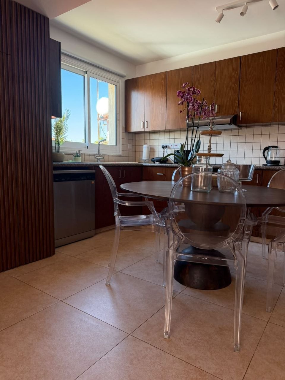 3 Bedroom Apartment for Rent in Limassol – Agios Antonios