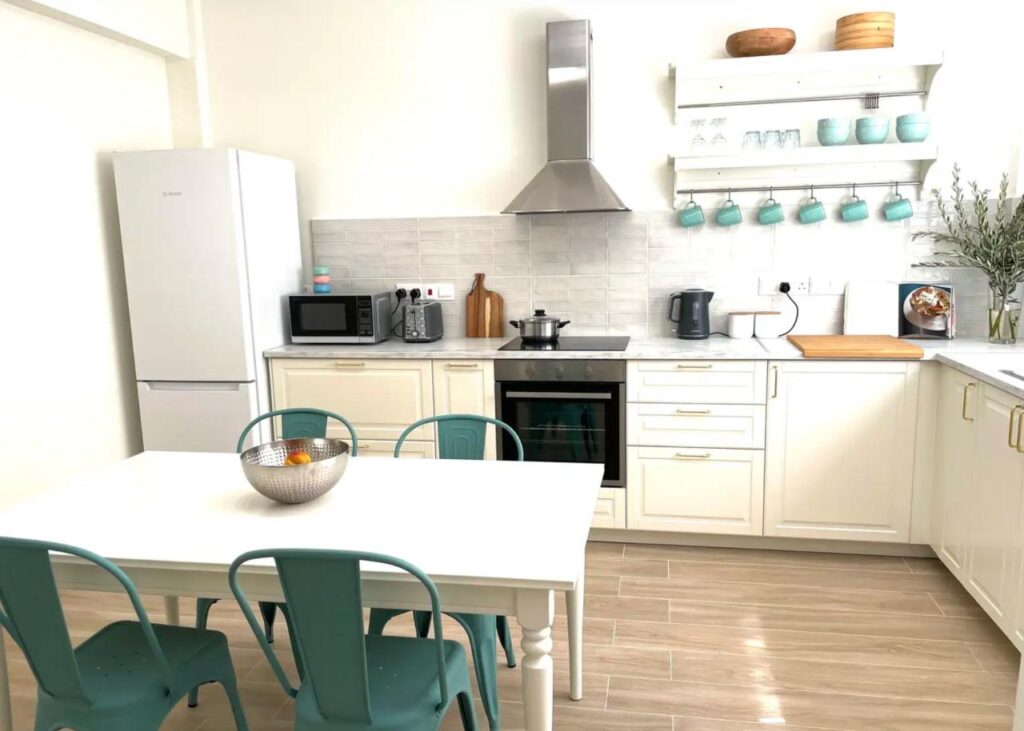 3 Bedroom Apartment for Rent in Limassol – Neapolis