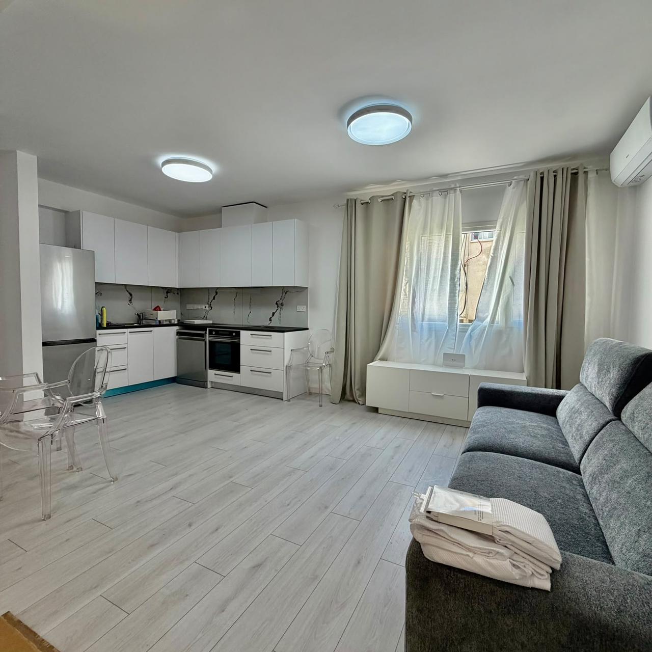 2 Bedroom Apartment for Rent in Agios Tychonas, Limassol District