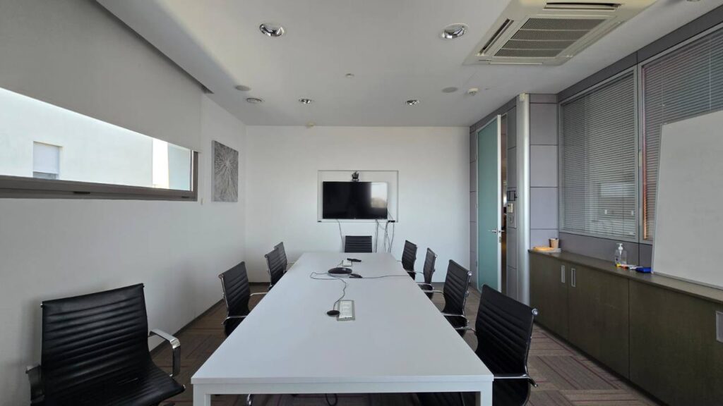 518m² Office for Rent in Limassol District
