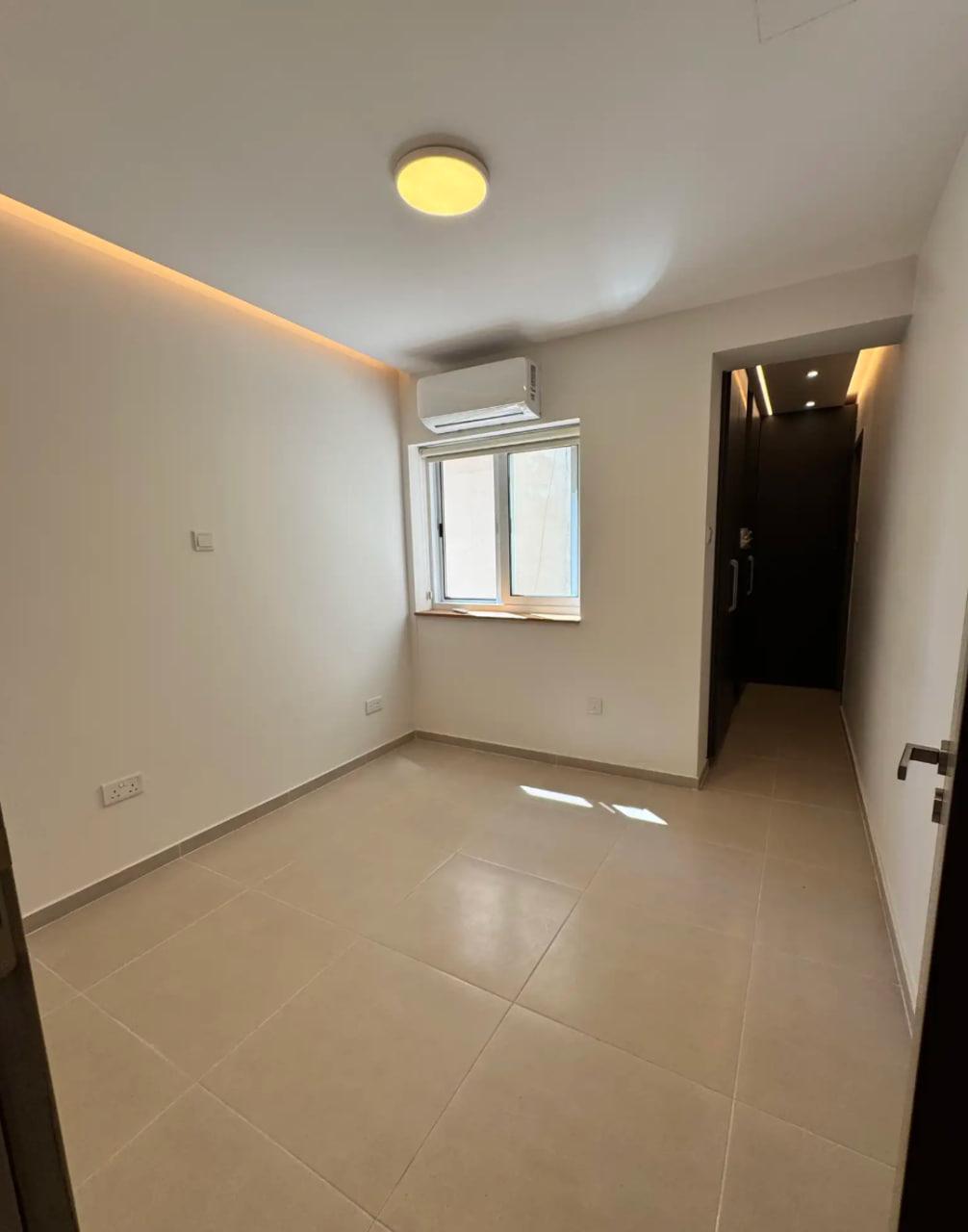 2 Bedroom Apartment for Rent in Limassol – Sea Front, Molos