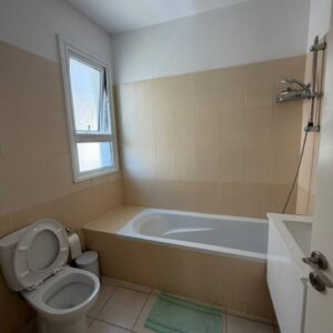 2 Bedroom Apartment for Rent in Germasogeia, Limassol District