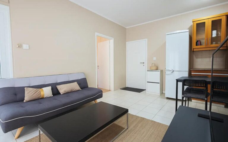 1 Bedroom Apartment for Rent in Agios Tychonas – Tourist Area, Limassol District