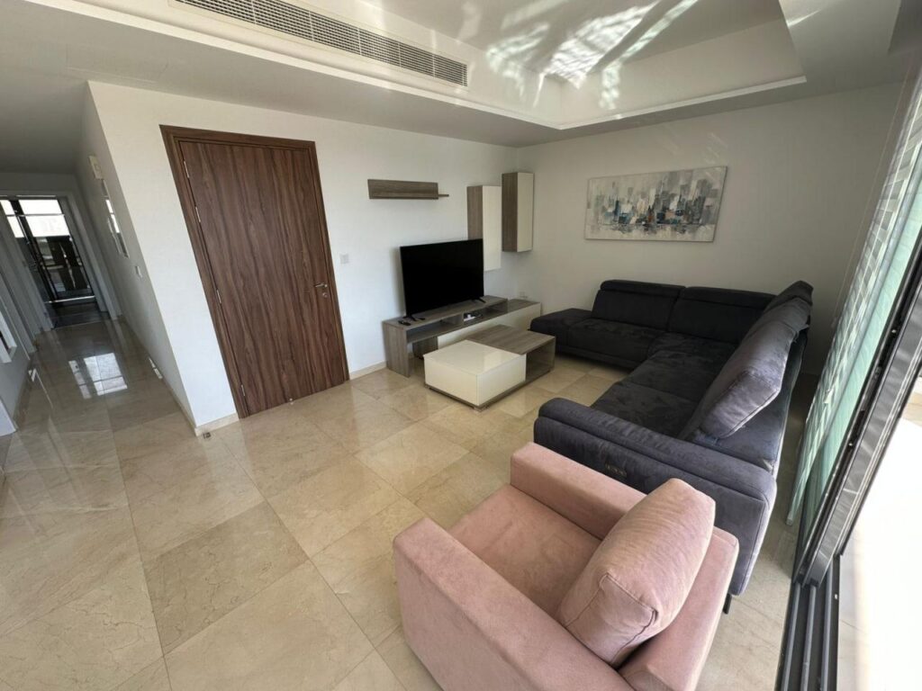 3 Bedroom Apartment for Rent in Limassol – Neapolis