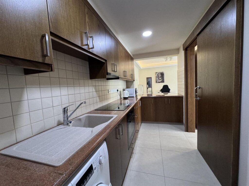 1 Bedroom Apartment for Rent in Limassol – Old Town