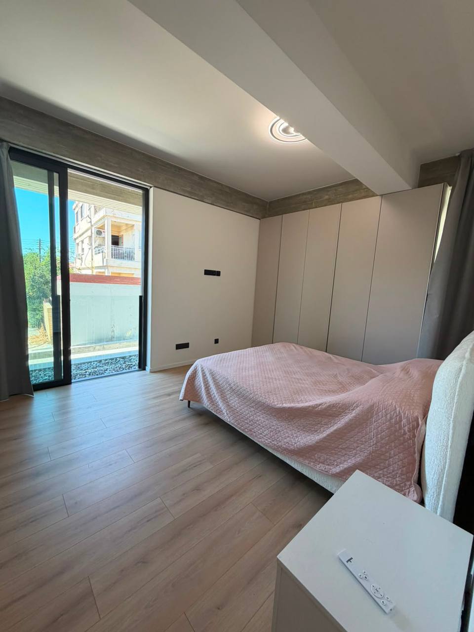 2 Bedroom Apartment for Rent in Limassol – Mesa Geitonia