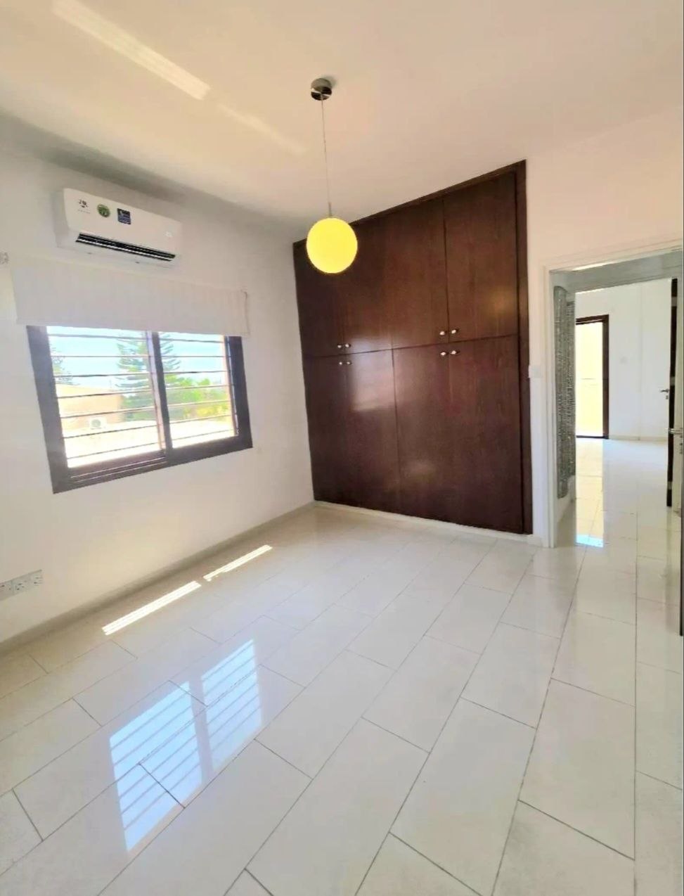 3 Bedroom Apartment for Rent in Kato Polemidia, Limassol District