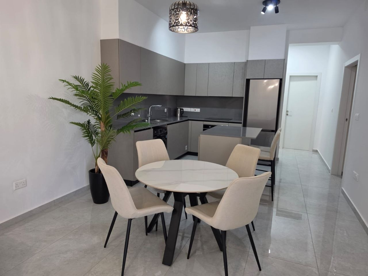 2 Bedroom Apartment for Rent in Limassol – Agios Antonios