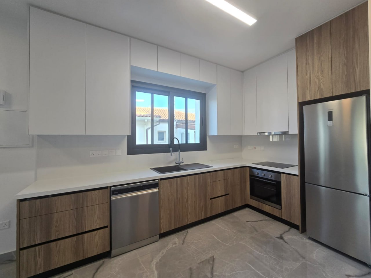 2 Bedroom Apartment for Rent in Kolossi, Limassol District