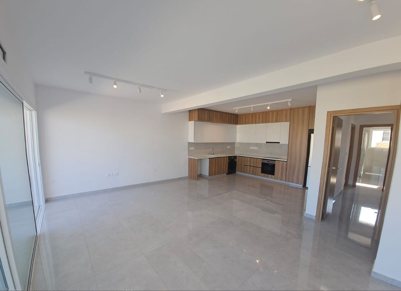 3 Bedroom Apartment for Rent in Kato Polemidia, Limassol District
