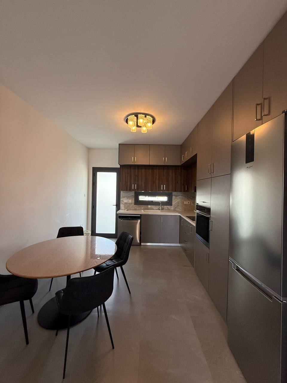 2 Bedroom Apartment for Rent in Kato Polemidia, Limassol District