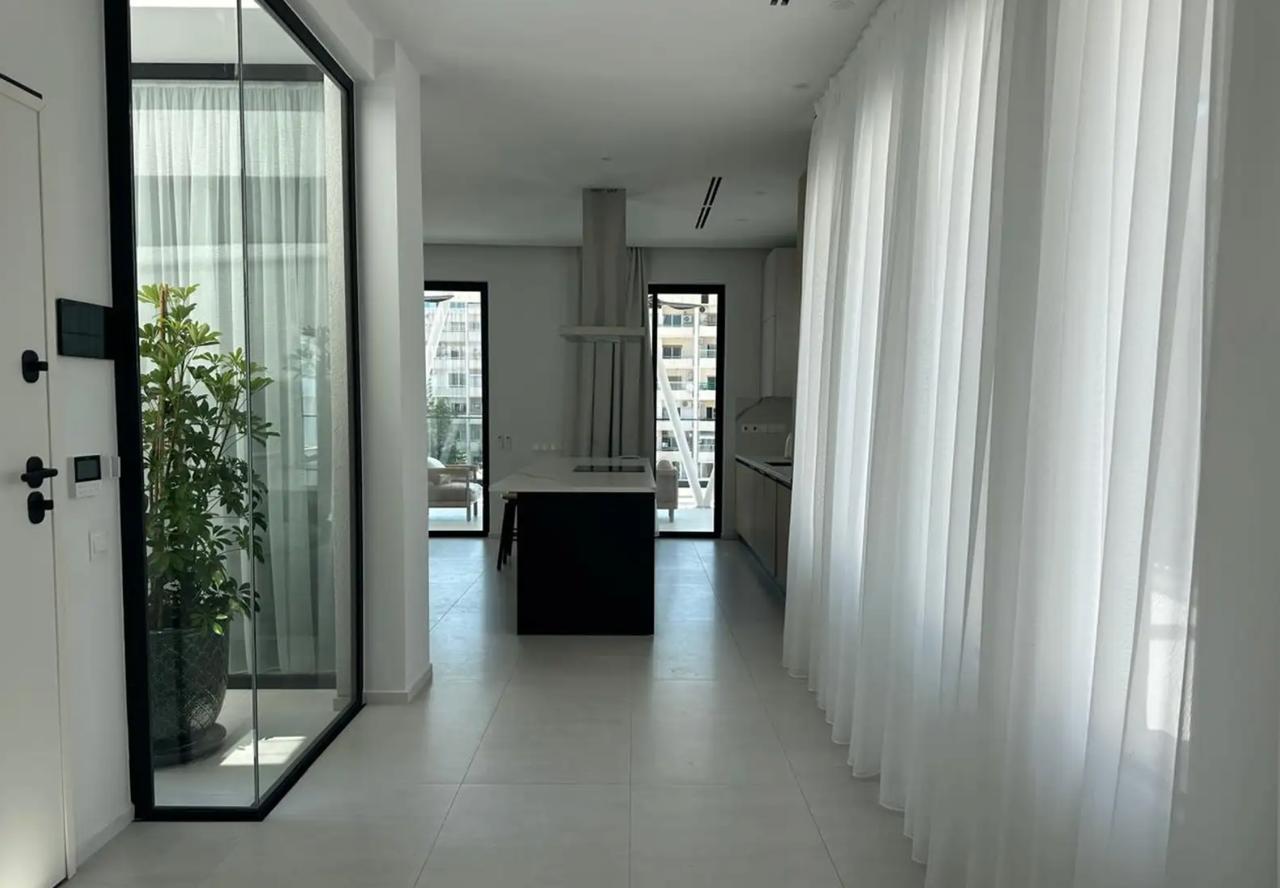 3 Bedroom Apartment for Rent in Limassol – Neapolis