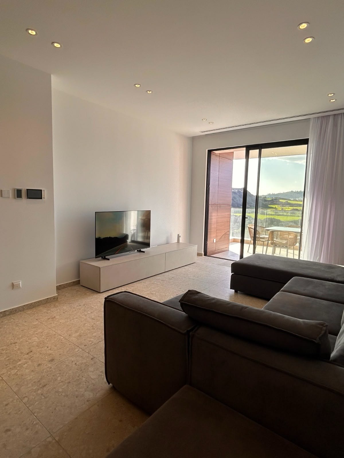 2 Bedroom Apartment for Rent in Agios Tychonas, Limassol District