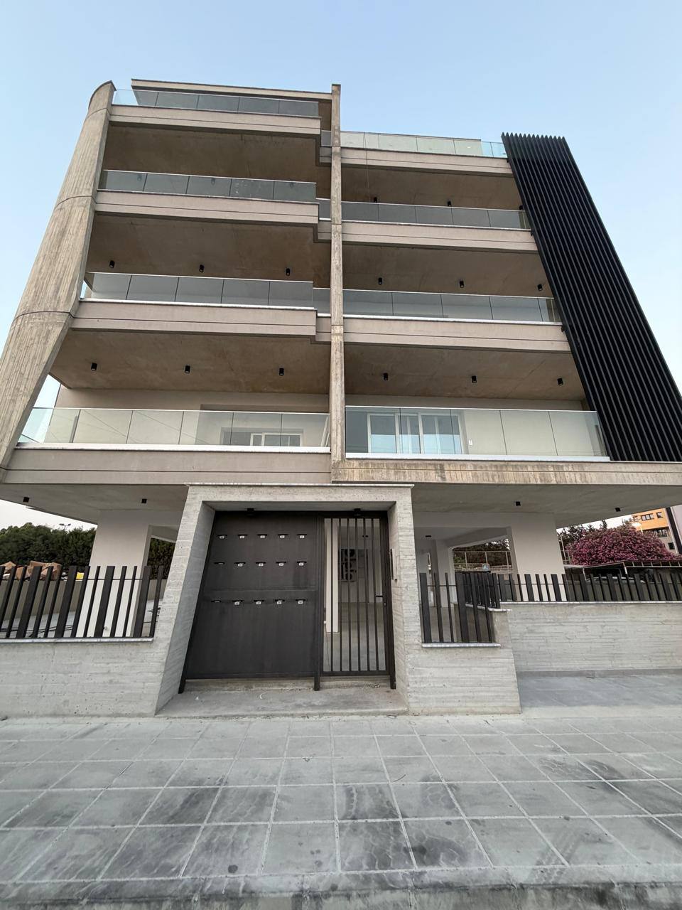 2 Bedroom Apartment for Rent in Agios Ioannis Malountas