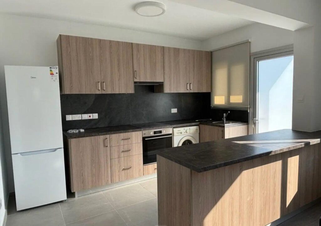 2 Bedroom Apartment for Rent in Germasogeia – Tourist Area, Limassol District