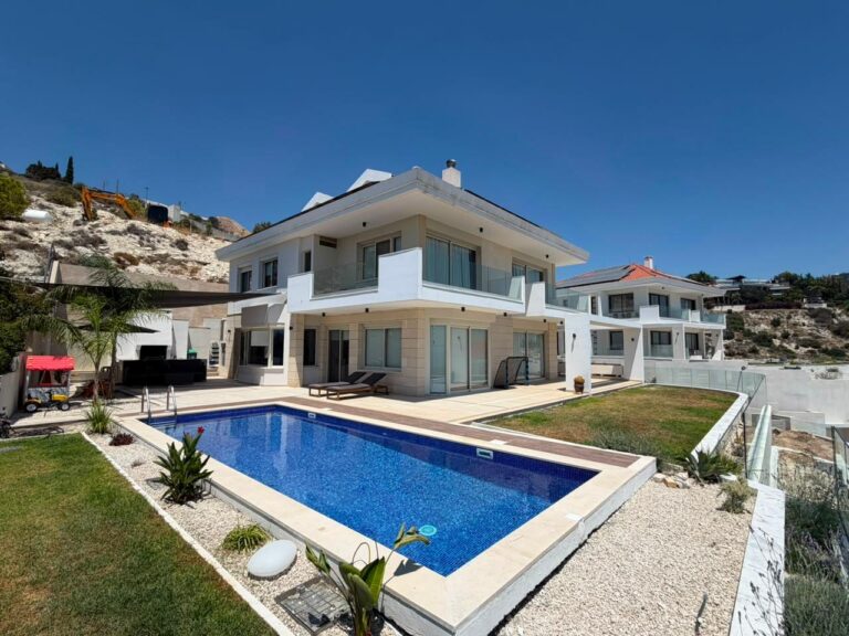 5 Bedroom House for Rent in Limassol – Agios Antonios