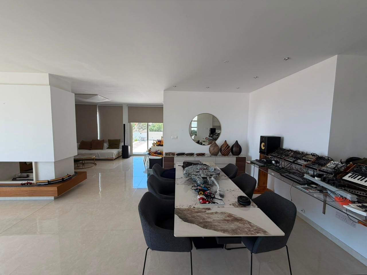 5 Bedroom House for Rent in Limassol – Agios Antonios
