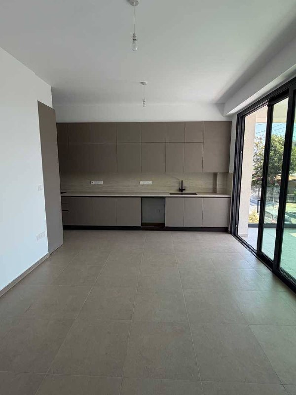 2 Bedroom Apartment for Rent in Limassol – Mesa Geitonia