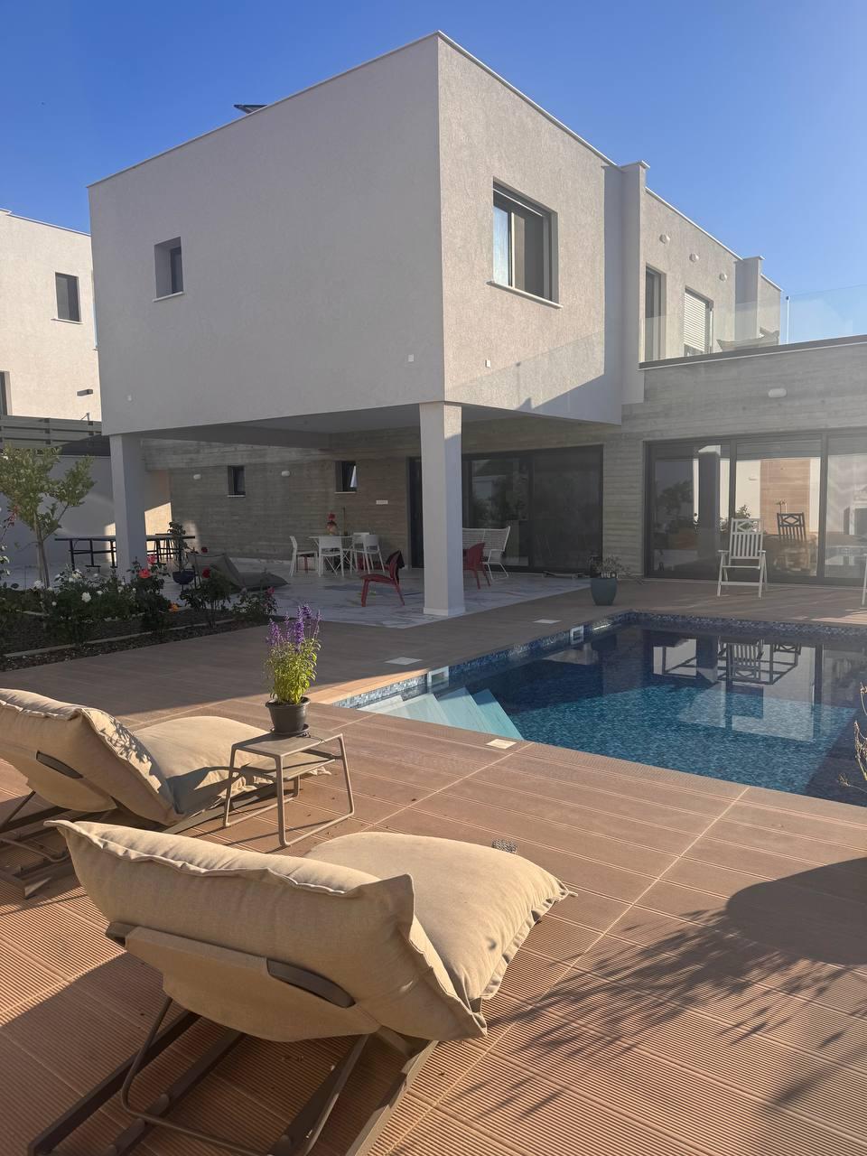 4 Bedroom House for Rent in Palodeia, Limassol District