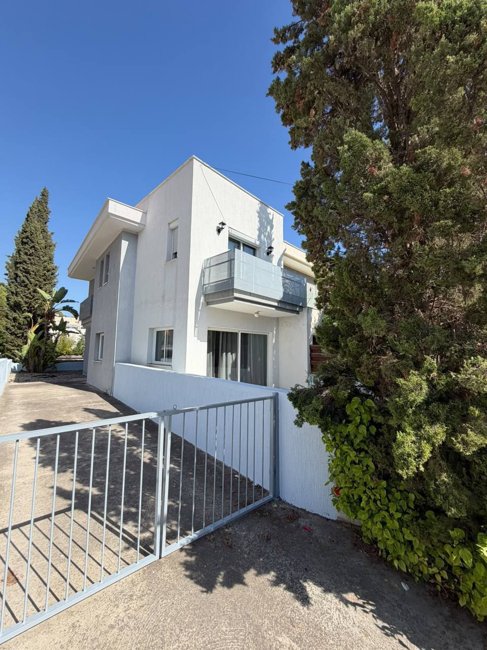 2 Bedroom Apartment for Rent in Germasogeia, Limassol District