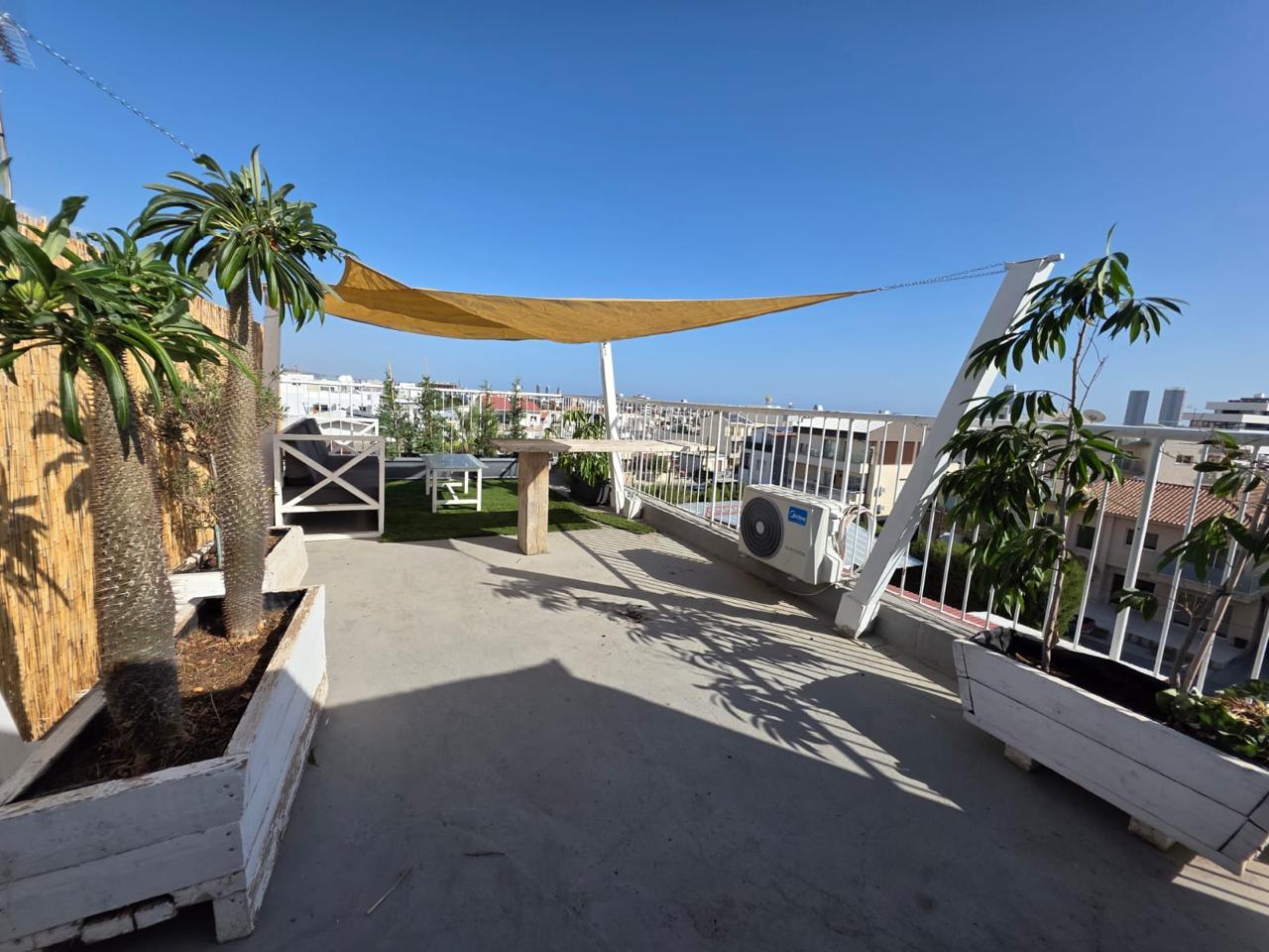 2 Bedroom Apartment for Rent in Limassol – Mesa Geitonia