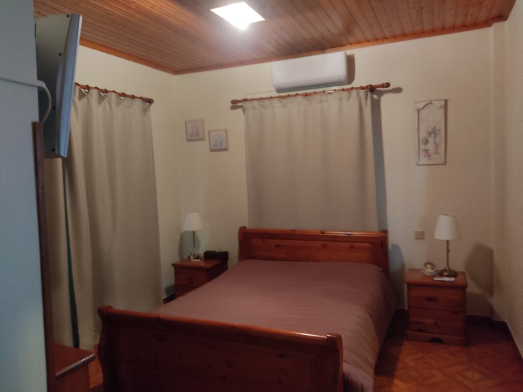 3-bed furnished house for sale in Livadia Larnakas photo 28