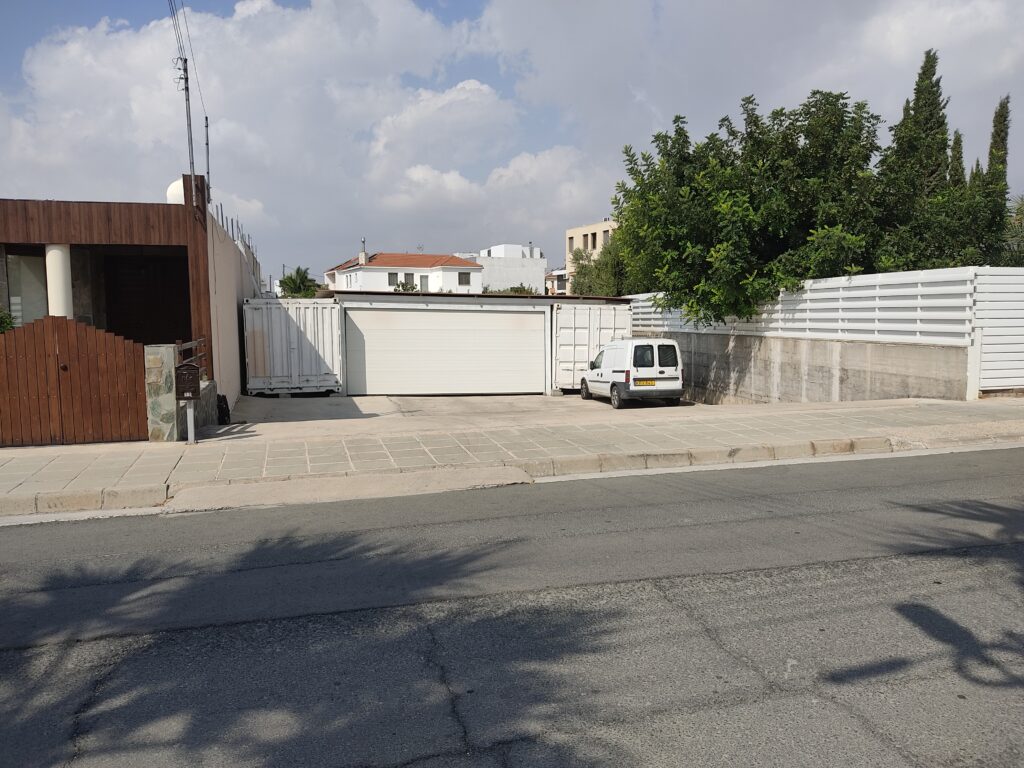 3-bed furnished house for sale in Livadia Larnakas photo 2