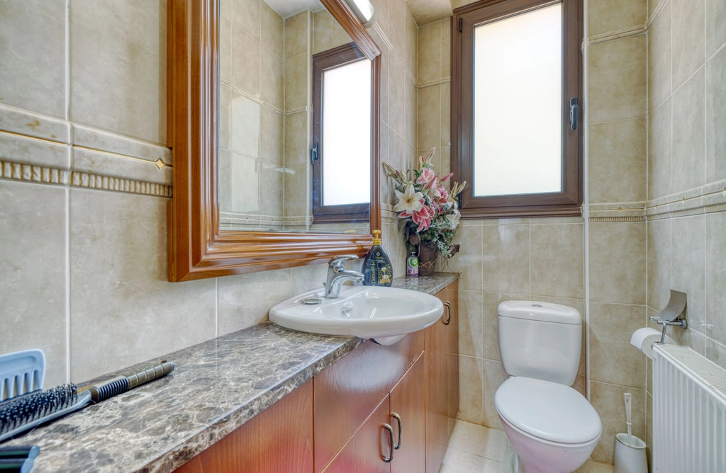 5 Bedroom House for Sale in Kiti, Larnaca District