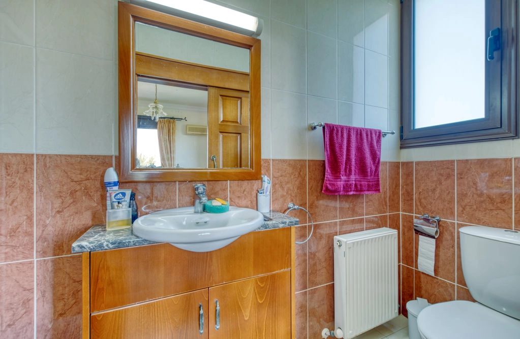 5 Bedroom House for Sale in Kiti, Larnaca District