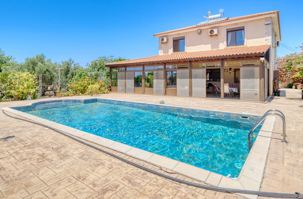 5 Bedroom House for Sale in Kiti, Larnaca District
