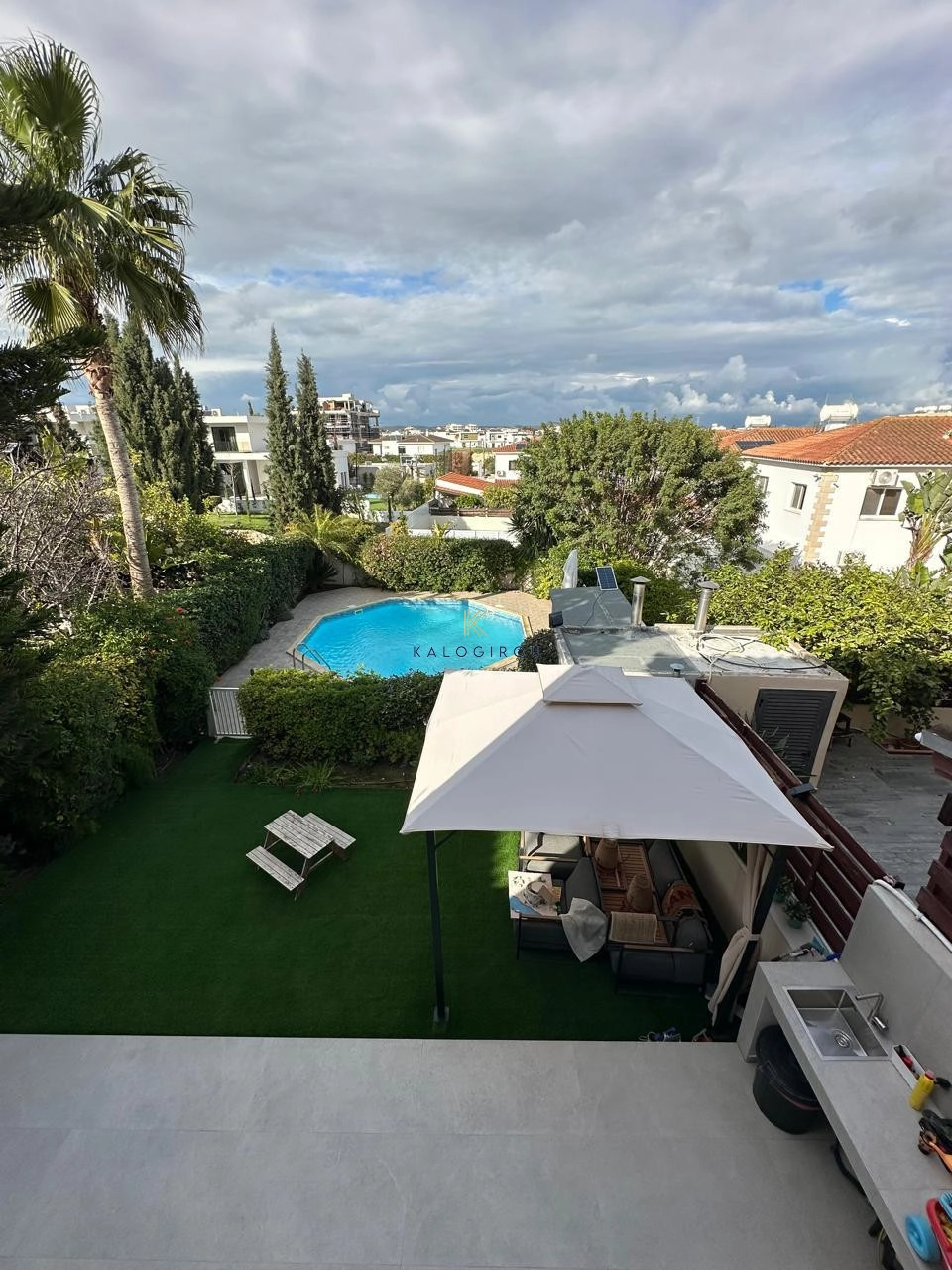 4 Bedroom House for Sale in Aradippou, Larnaca District