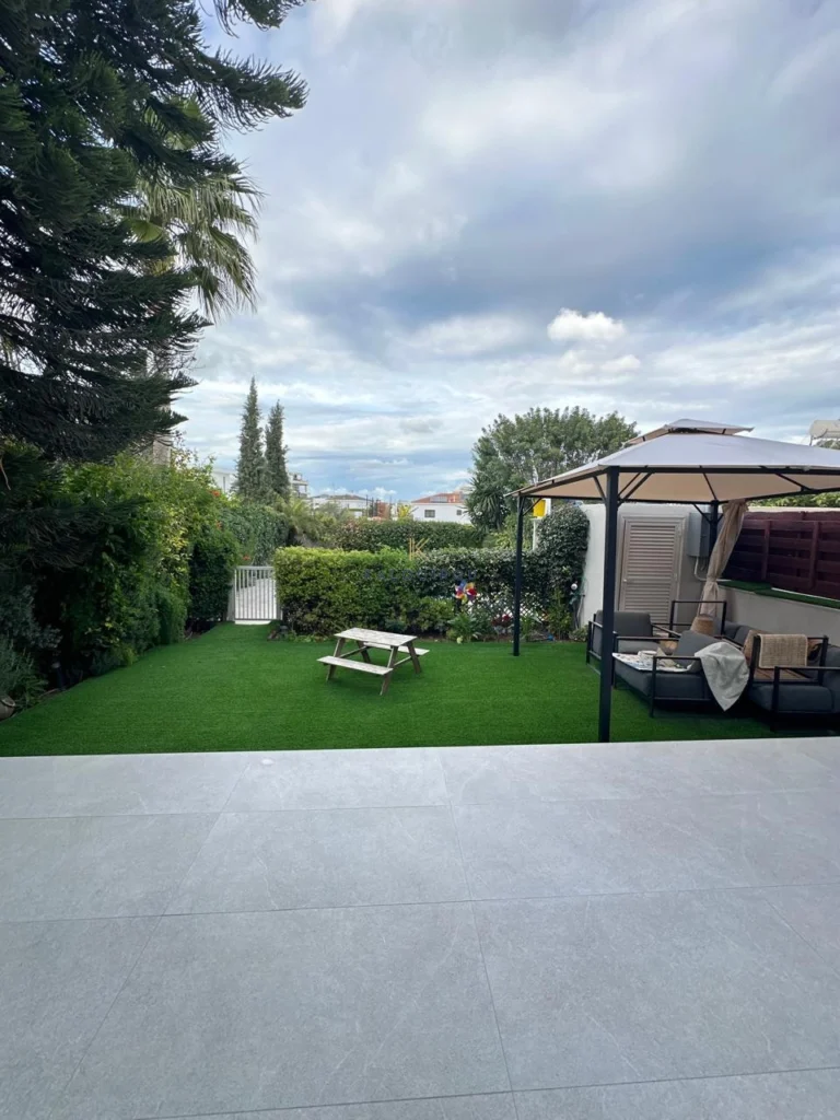 4 Bedroom House for Sale in Aradippou, Larnaca District