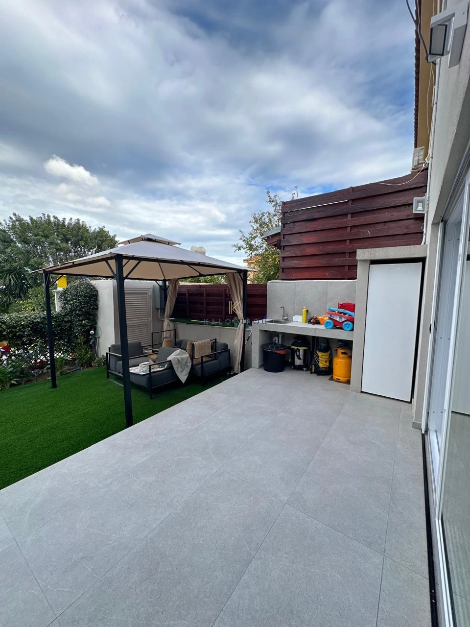 4 Bedroom House for Sale in Aradippou, Larnaca District