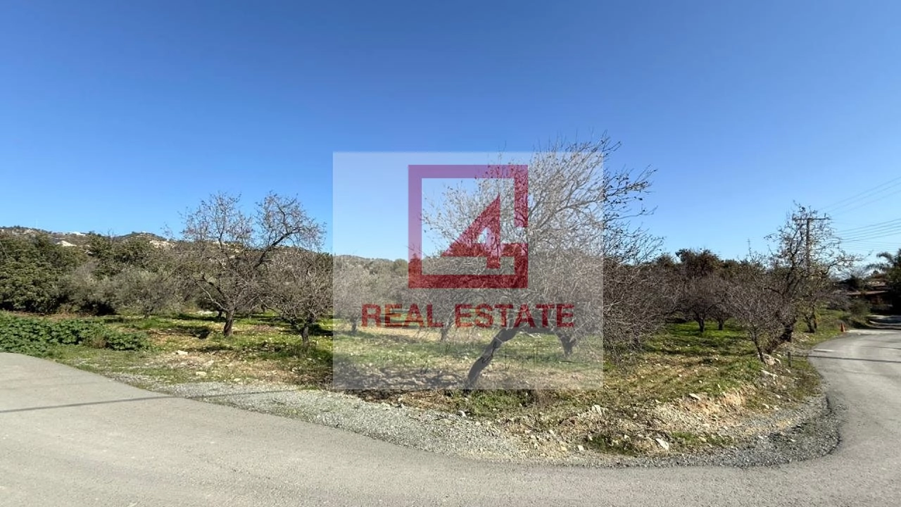 10,177m² Plot for Sale in Apesia, Limassol District