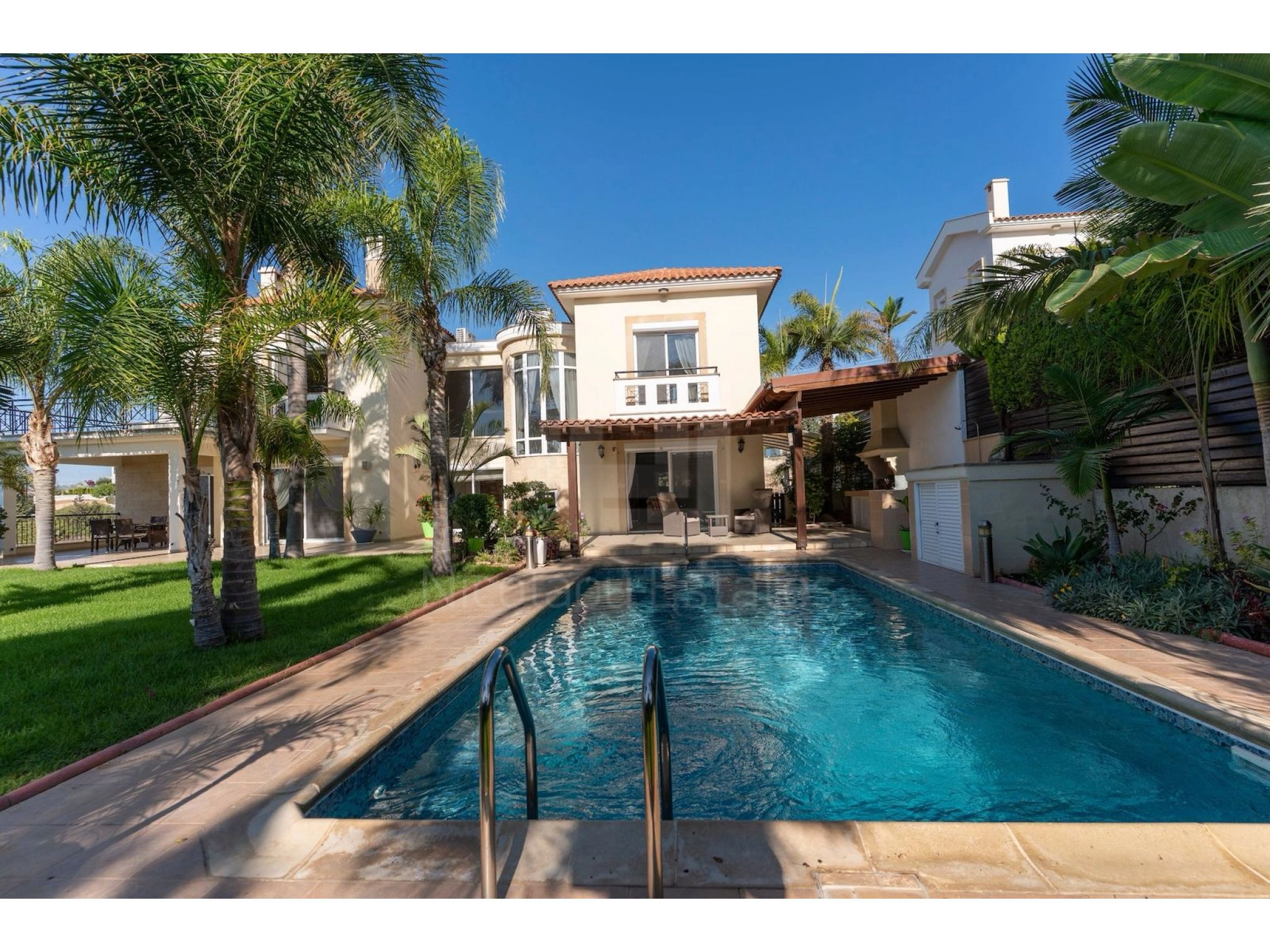 5 Bedroom House for Sale in Limassol District