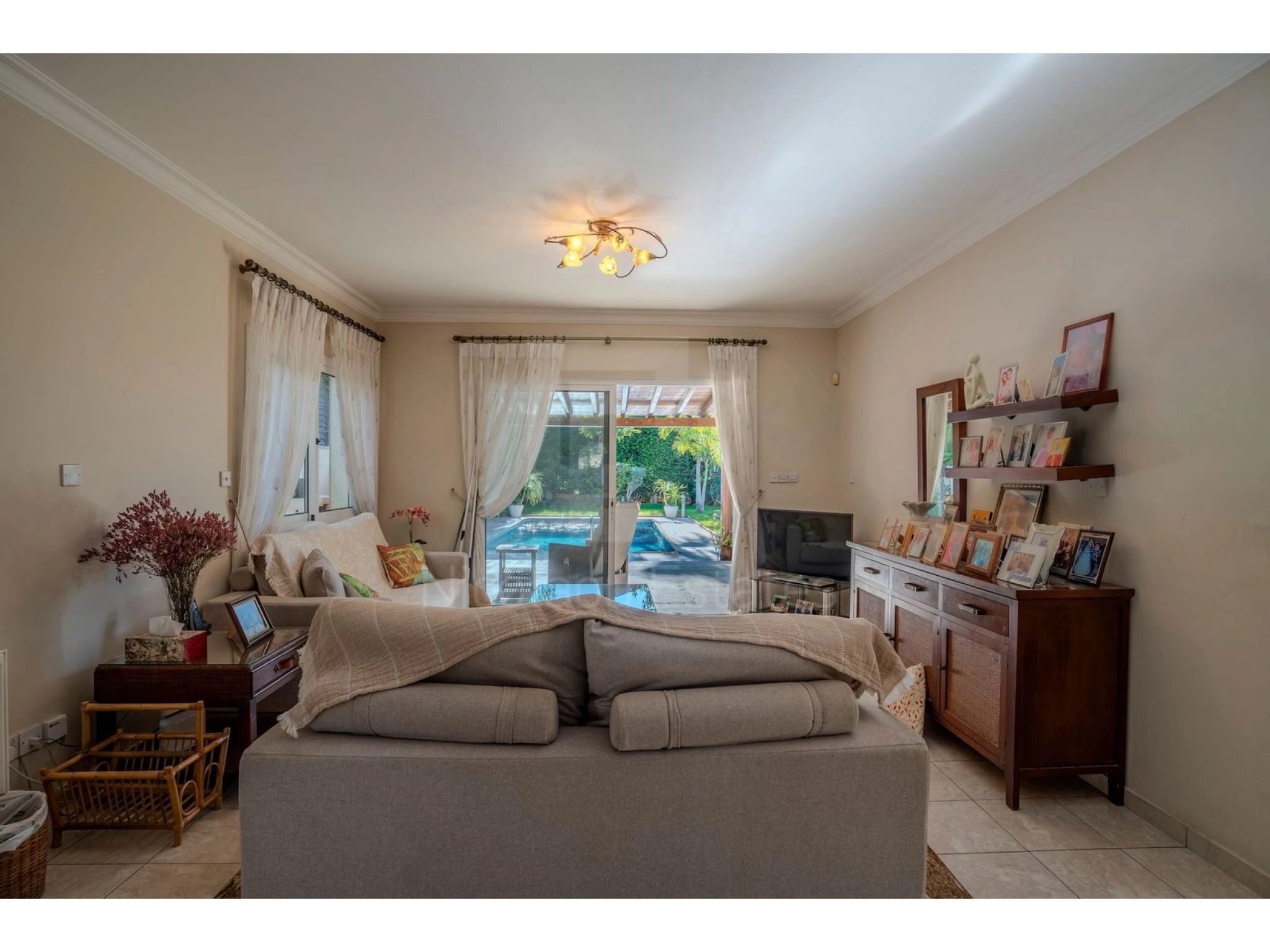 5 Bedroom House for Sale in Limassol District
