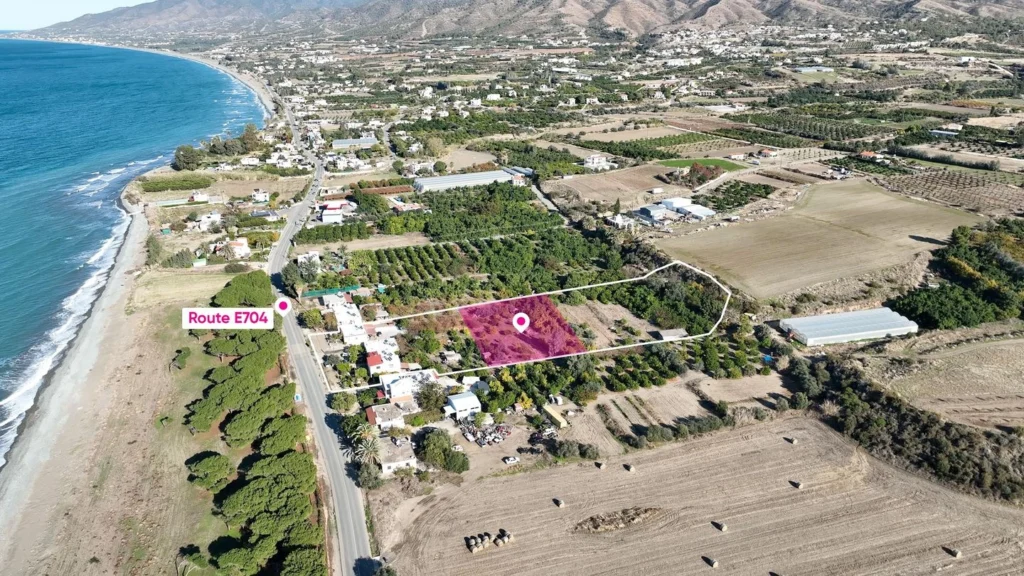 11,037m² Plot for Sale in Argaka, Paphos District