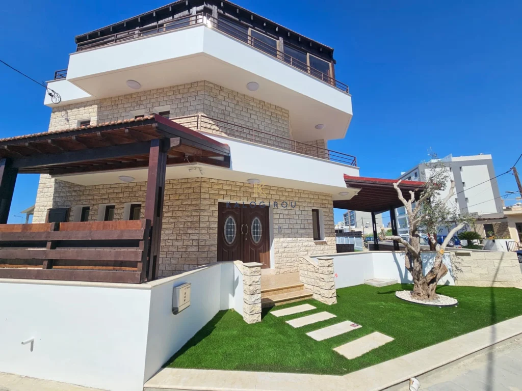 200m² House for Rent in Prodromos, Larnaca District
