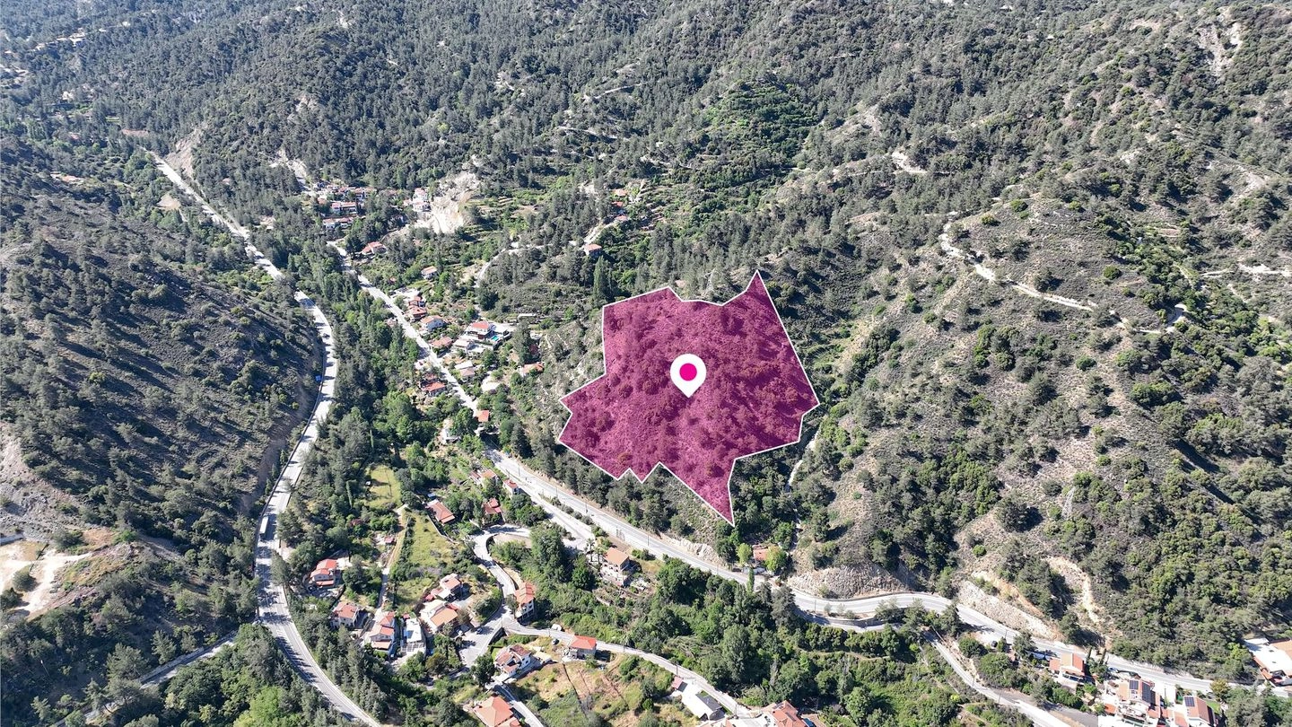 13,406m² Plot for Sale in Kakopetria, Nicosia District