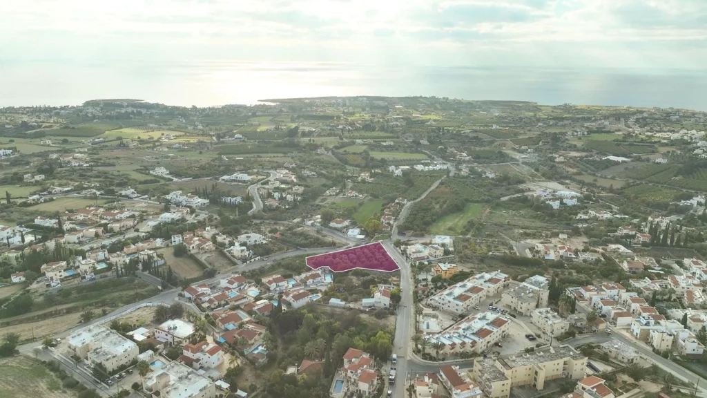 2,630m² Plot for Sale in Peyia, Paphos District