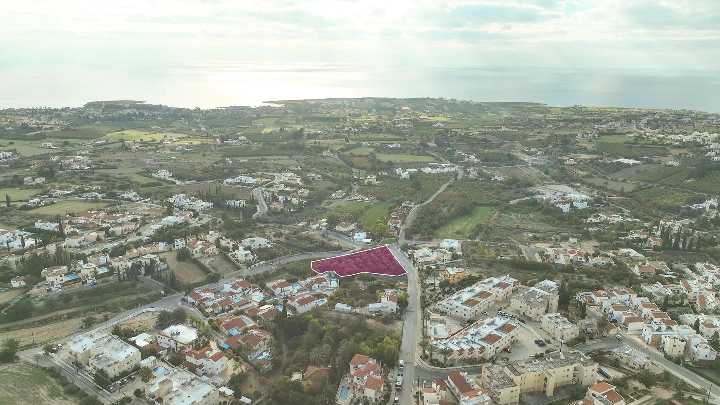 2,630m² Plot for Sale in Peyia, Paphos District