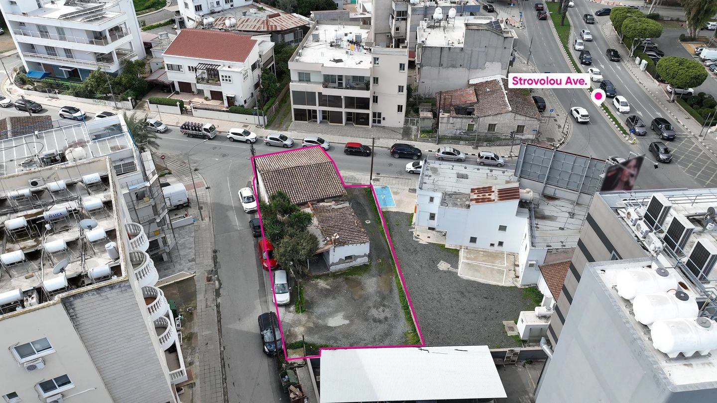 336m² Plot for Sale in Strovolos, Nicosia District